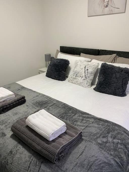 Beautiful Renovated Former Coach House Llandeilo Esterno foto
